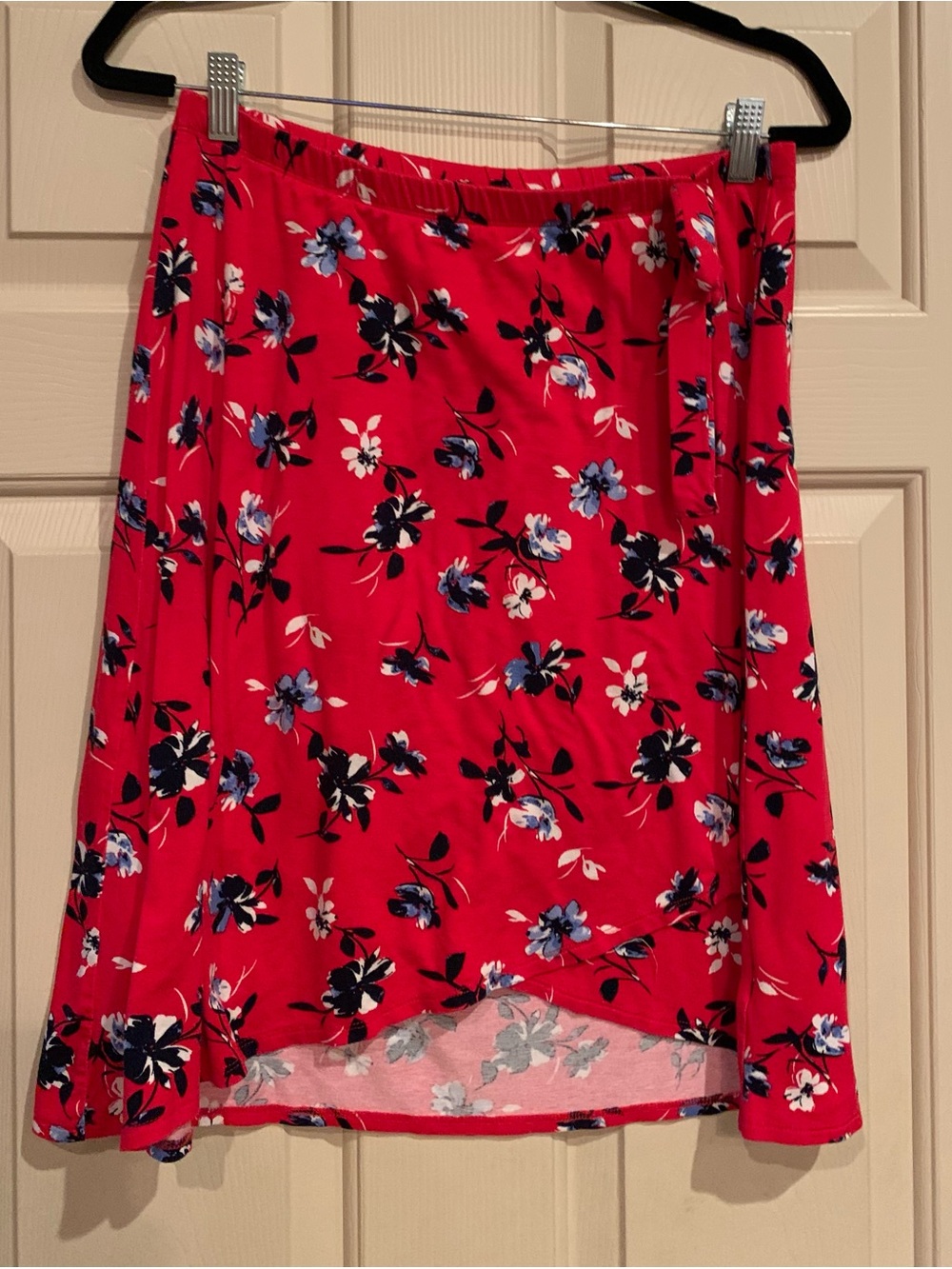 Loveappella Red Floral High-Low Skirt